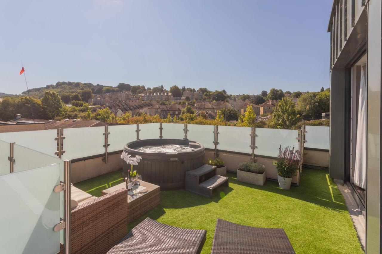 Henge House, Penthouse Apartment Bath Exterior foto